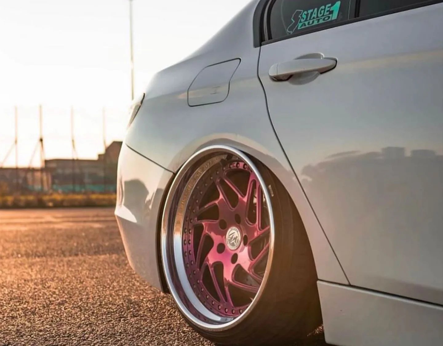 Rose gold deep dish setup at Stage One Auto Edison NJ